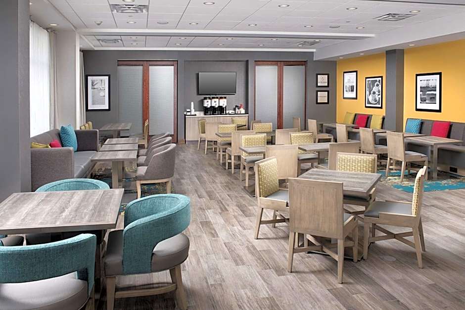 Hampton Inn By Hilton Miami Airport East