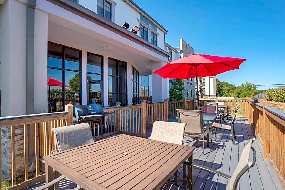 Comfort Suites Hattiesburg near University