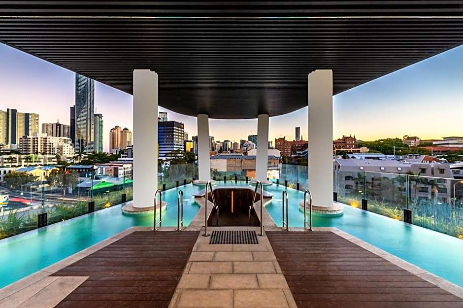 FV Brisbane by Peppers