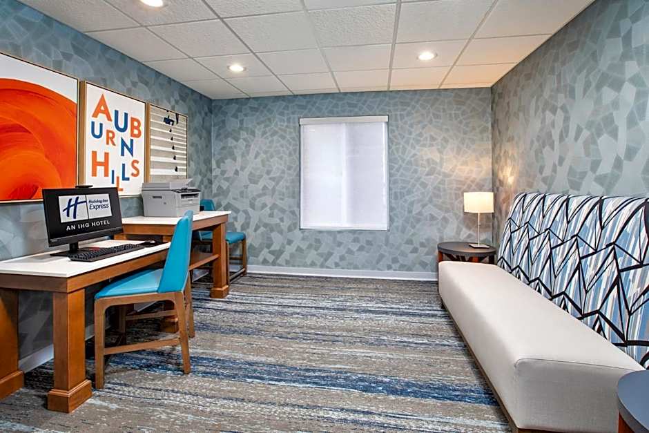 Holiday Inn Express Hotel & Suites Auburn Hills By IHG