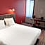 Logis Hotel Yseria - Historical Center