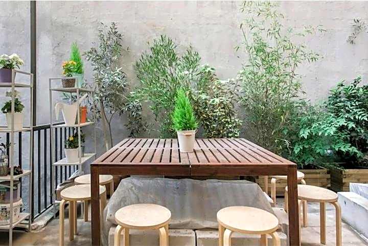 Fashionable Base in Central Athens in the Old Tailor Factory