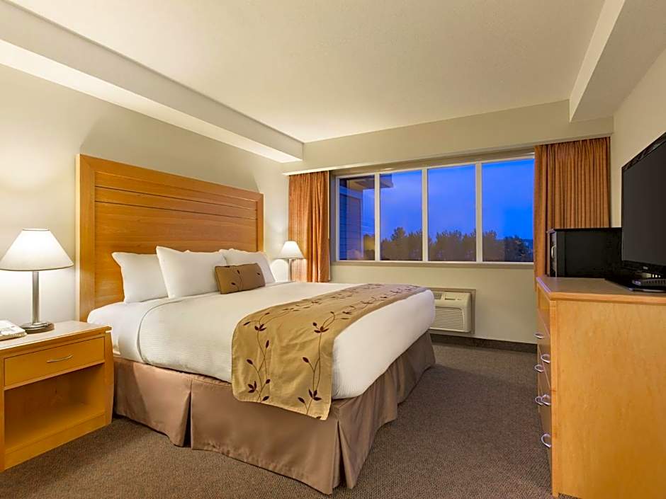 Days Inn by Wyndham Victoria Airport Sidney