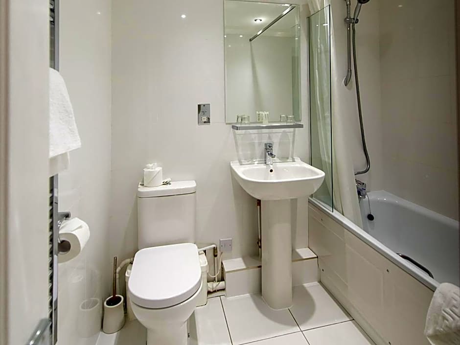 The Royal & Fortescue Hotel