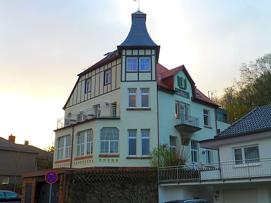 Villa Waldfrieden - Design trifft Budget