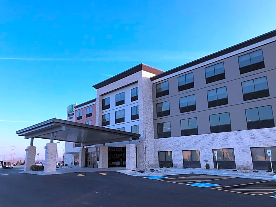 Holiday Inn Express & Suites Racine By IHG