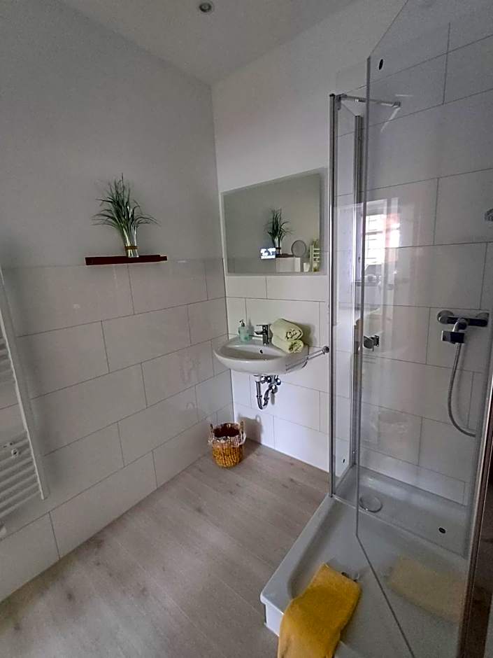 Landhaus Tewel Hotel mit Restaurant 14KM vom Heide-Park