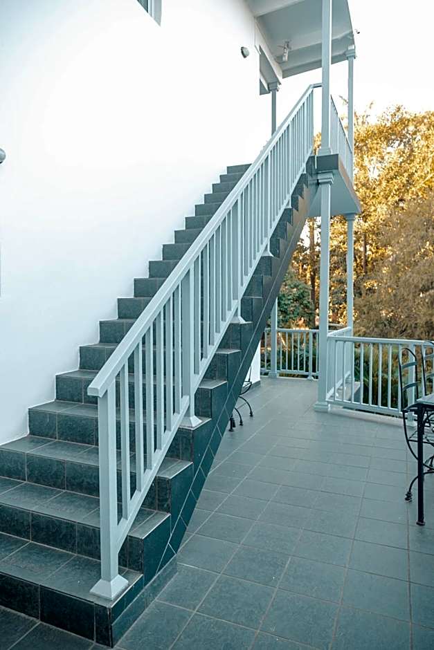 Beside Still Waters Boutique Hotel