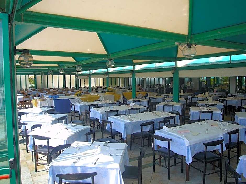 Hotel Heron