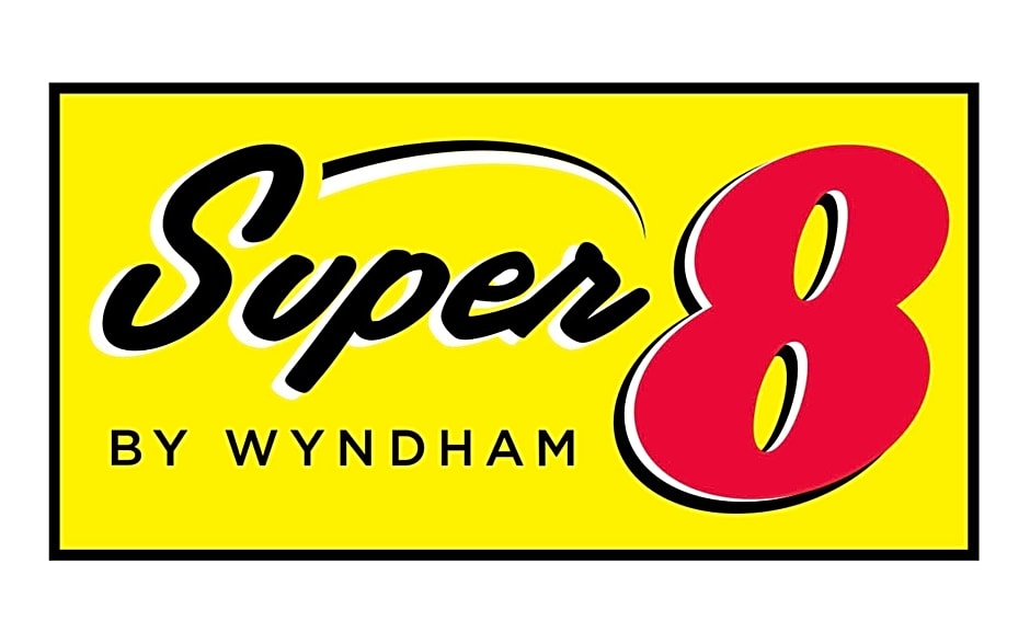 Super 8 by Wyndham Chisago City