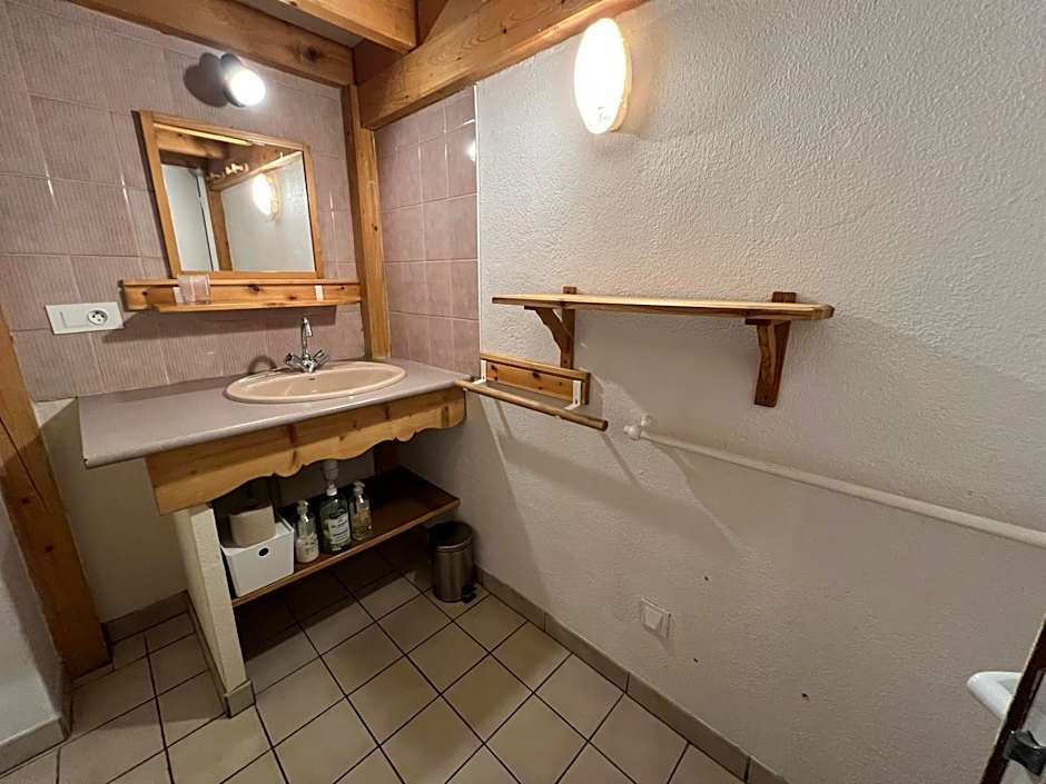 Hôtel Restaurant Gîtes Les 5 Saisons