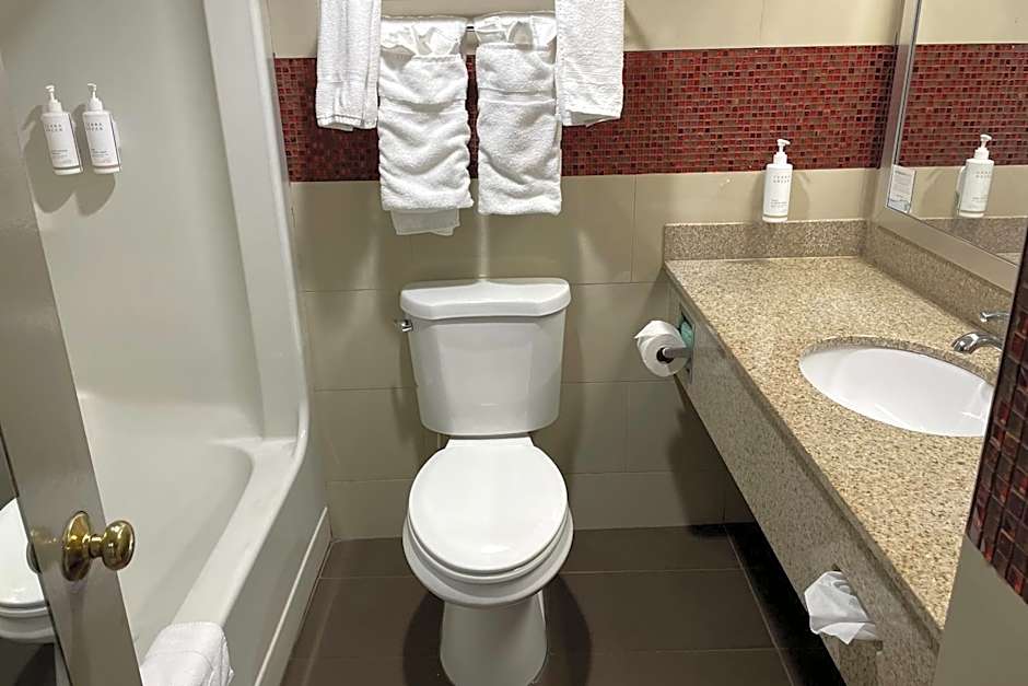 Days Inn by Wyndham Jersey City