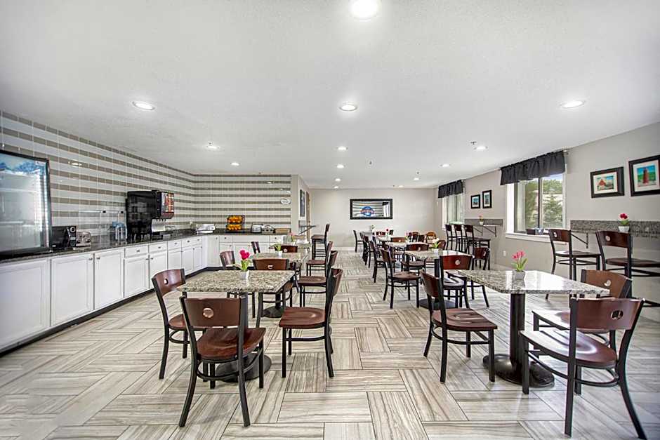 Baymont by Wyndham Grand Haven