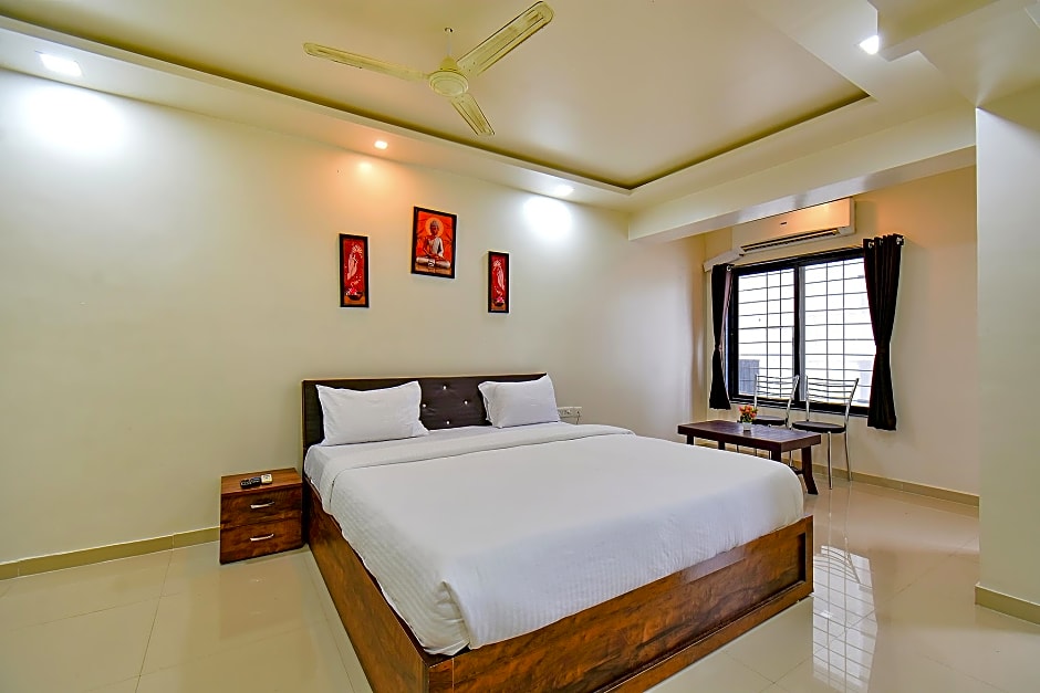 FabHotel White House - Nr. Sinhagad Speciality Hospital