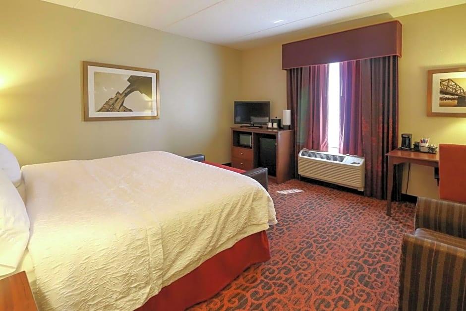 Hampton Inn By Hilton Columbus-South