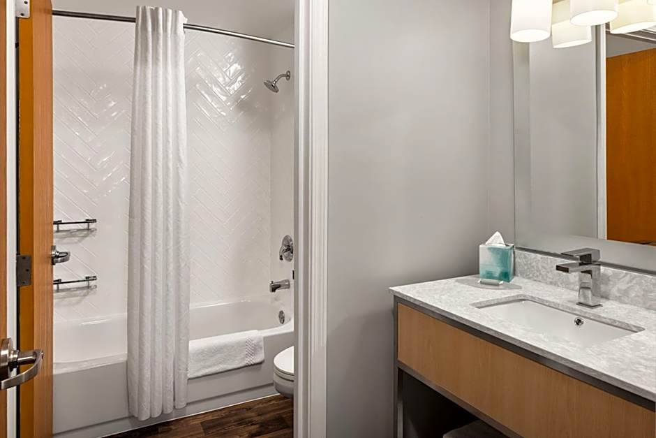 TownePlace Suites by Marriott Chicago Lombard
