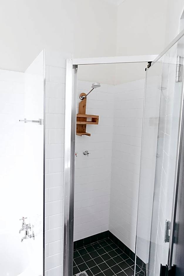 General Roberts Hotel