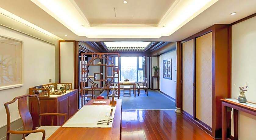 Langfang Ovation Hotel