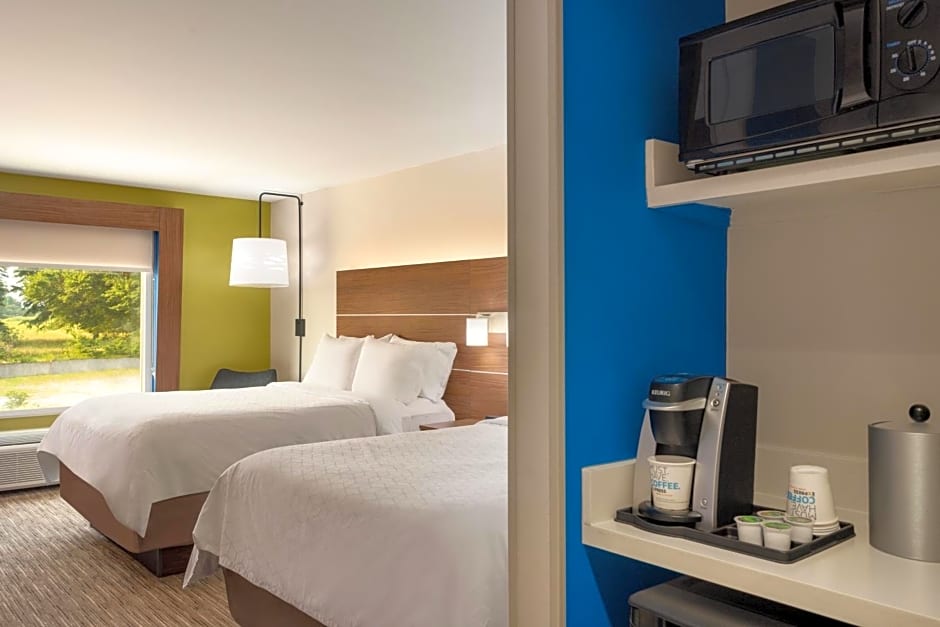 Holiday Inn Express & Suites Searcy, an IHG Hotel