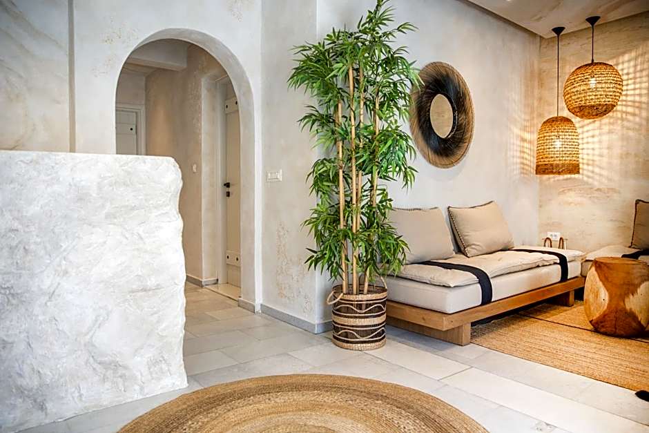 TERRA FOS NAXOS STUDIOS