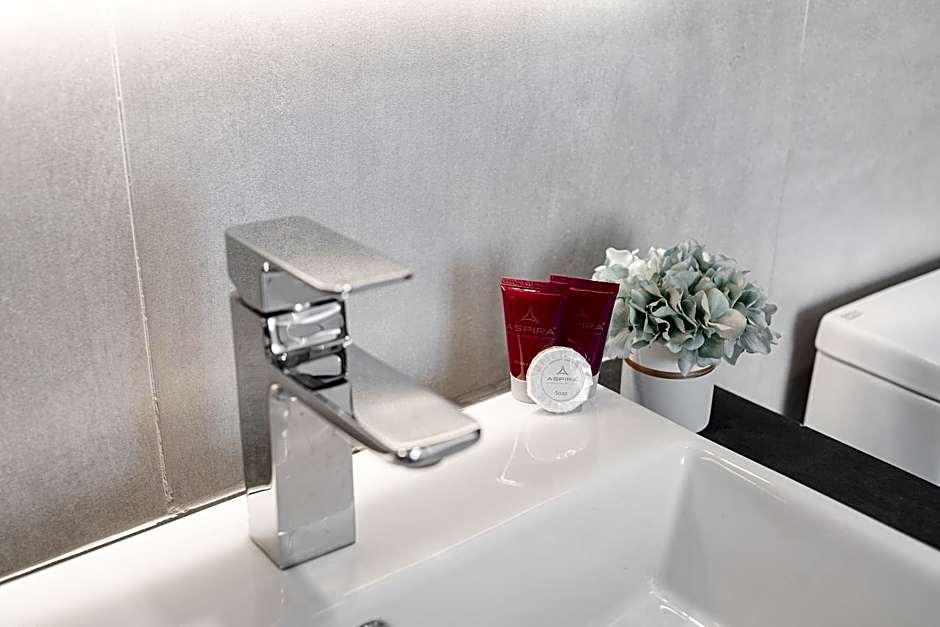 Aspira Gems Center Silom