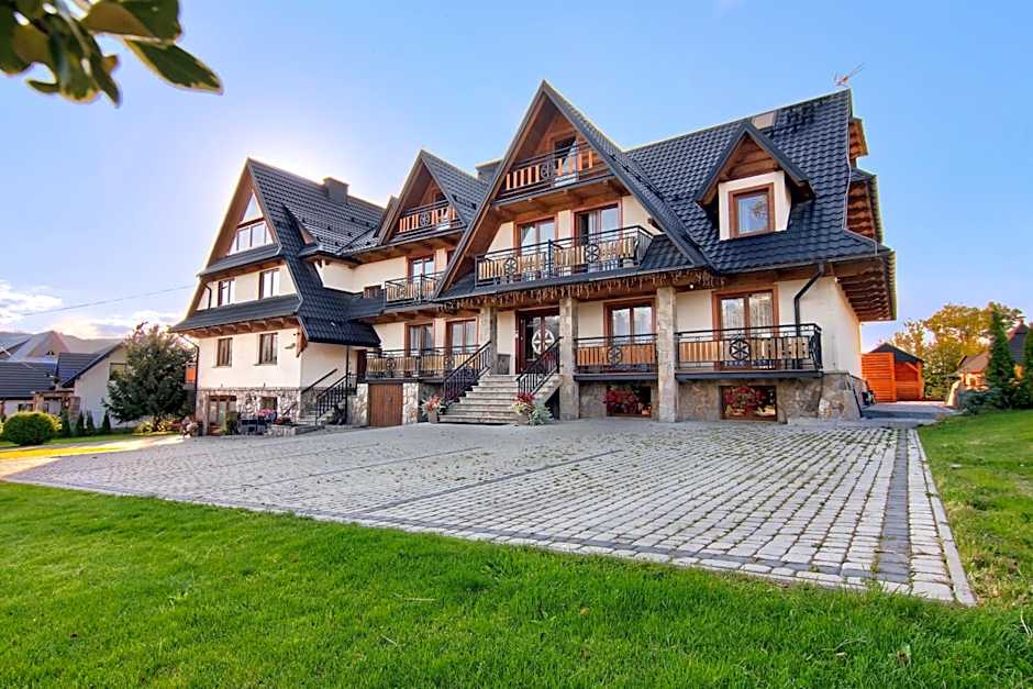 Willa Królewska - Wellness SPA - widokowe Pokoje i Apartamenty