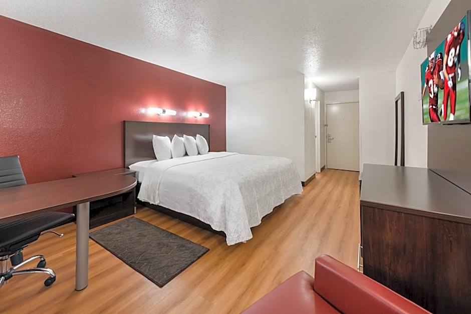 Red Roof PLUS+ Columbus - Worthington