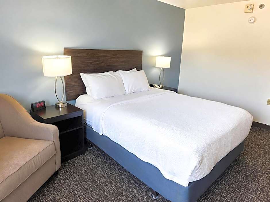 Sleep Inn & Suites near Spirit Mountain