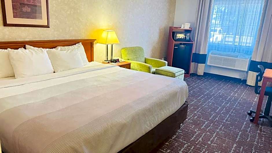 Quality Inn Marshall near University