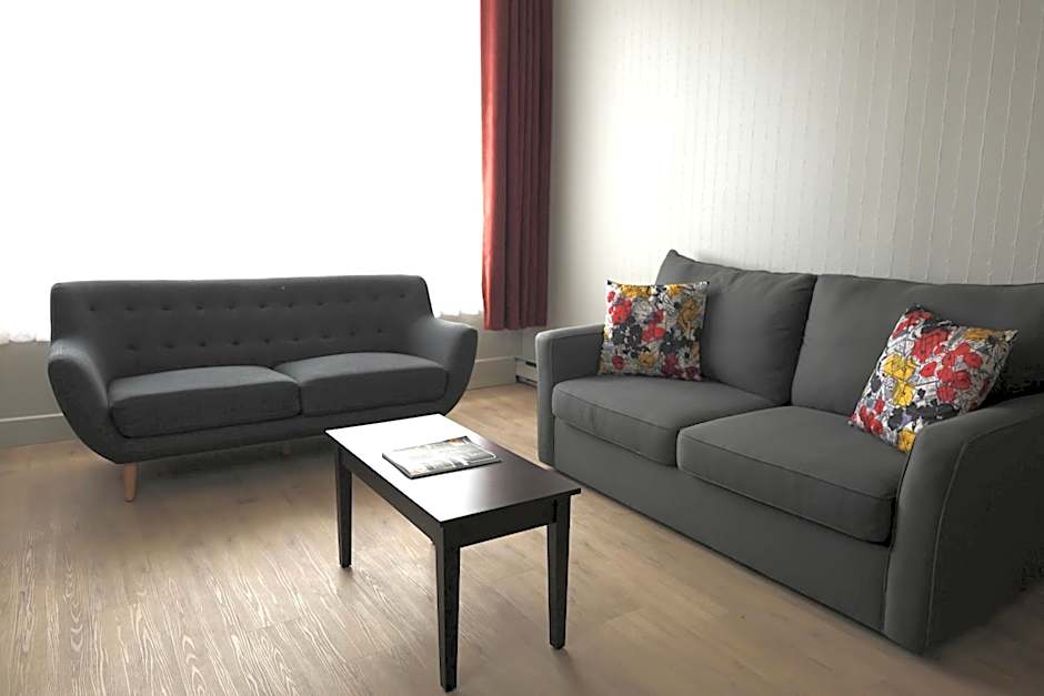 Travelodge Hotel & Convention Center by Wyndham Quebec City