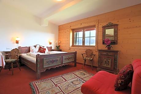 Double Room with Mountain View