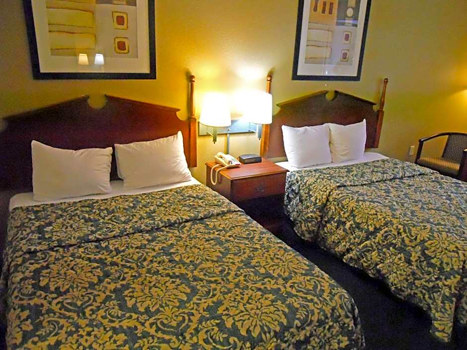 Country Hearth Inn and Suites Dawson