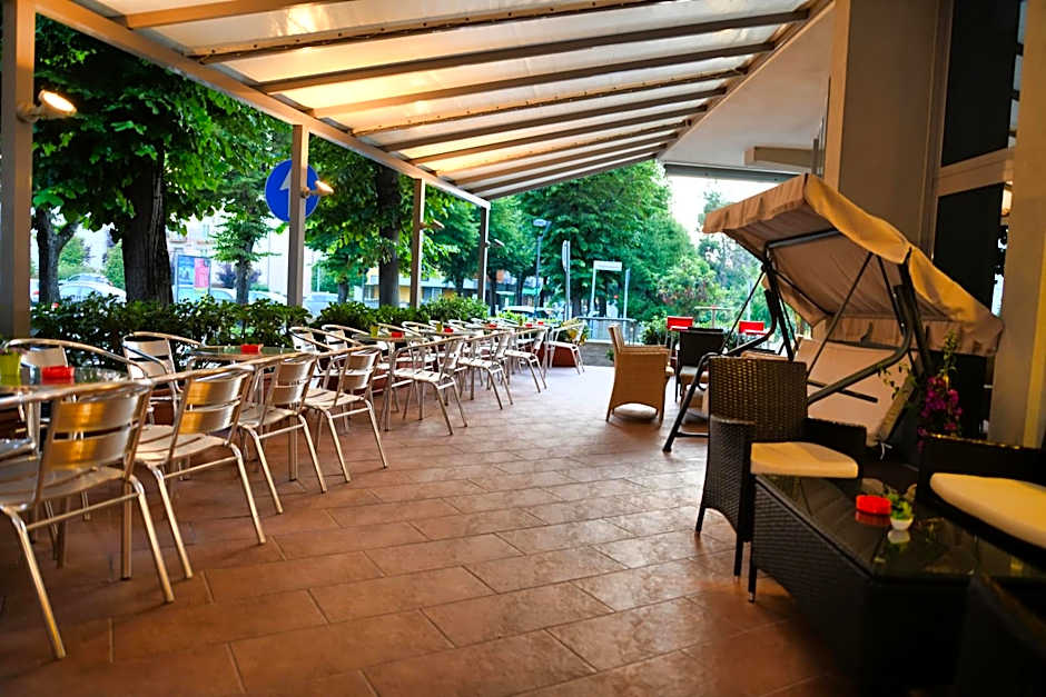 Hotel Etoile