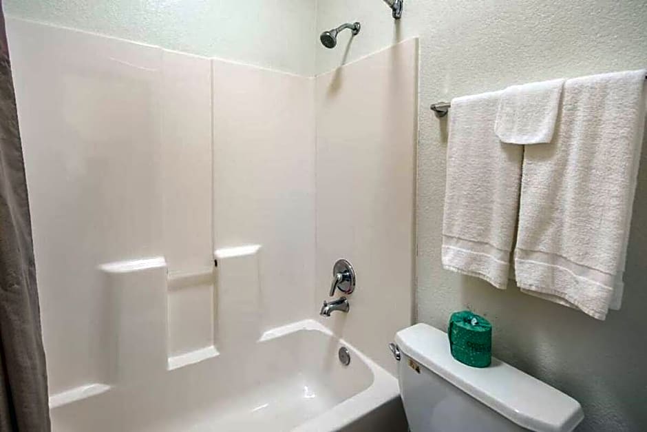 Americas Best Value Inn & Suites Humble