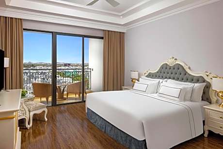 The Level Premium Room