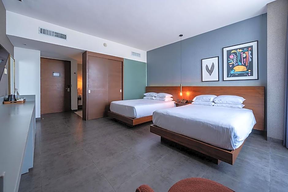 MARQUEE Playa Hotel
