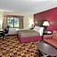 AmericInn by Wyndham Elkhorn Near Lake Geneva