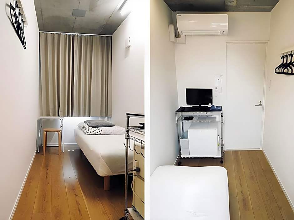 Kangaroo Hotel Side B