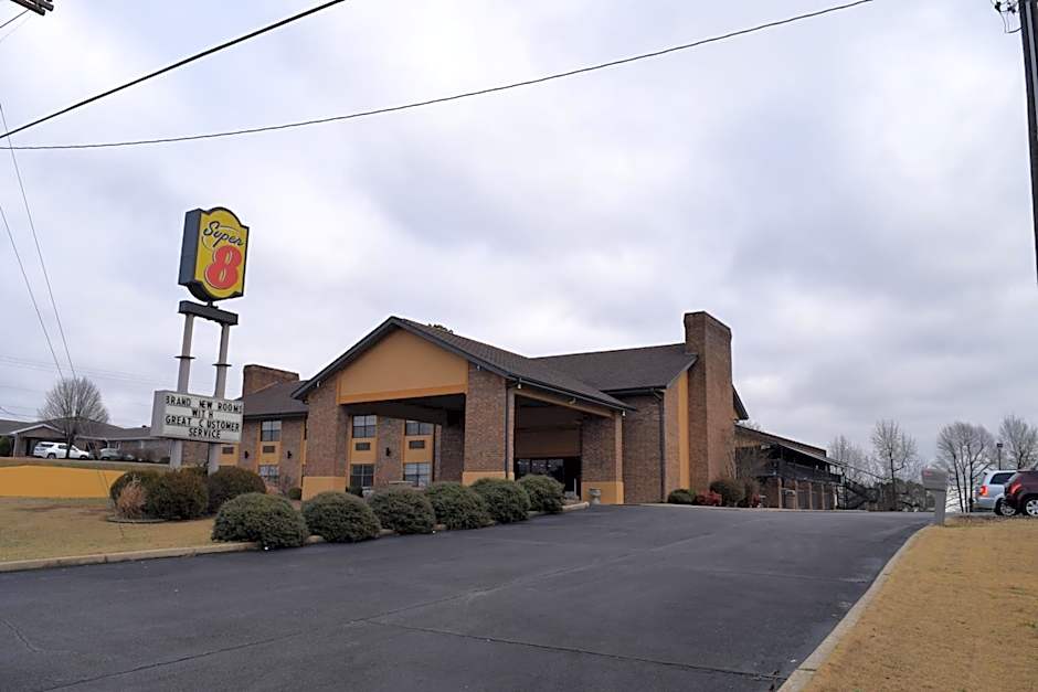 Super 8 by Wyndham Paragould