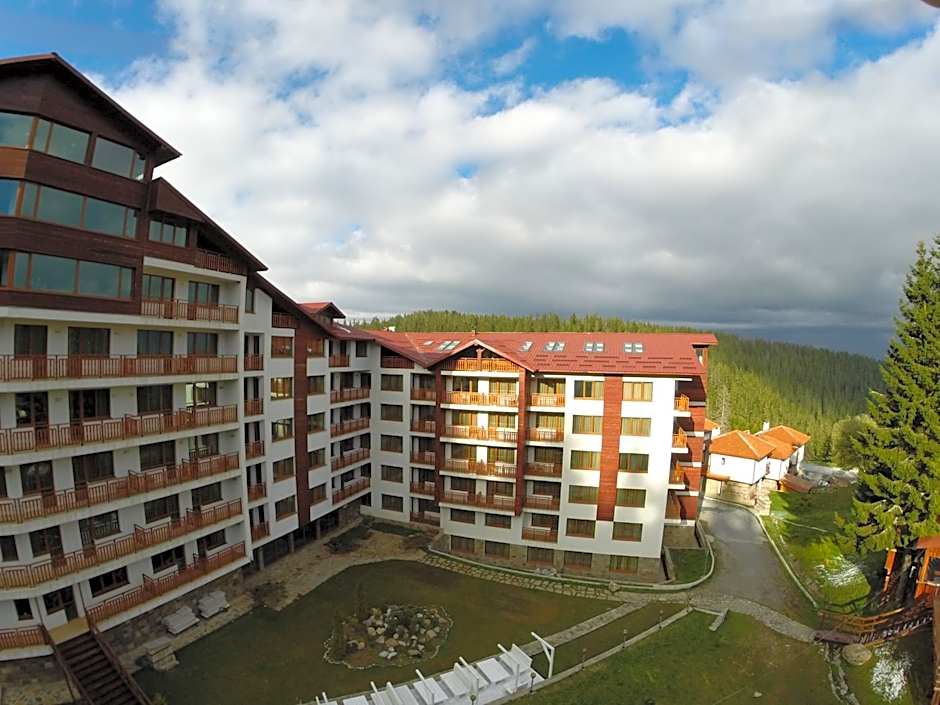 Forest Nook Aparthotel