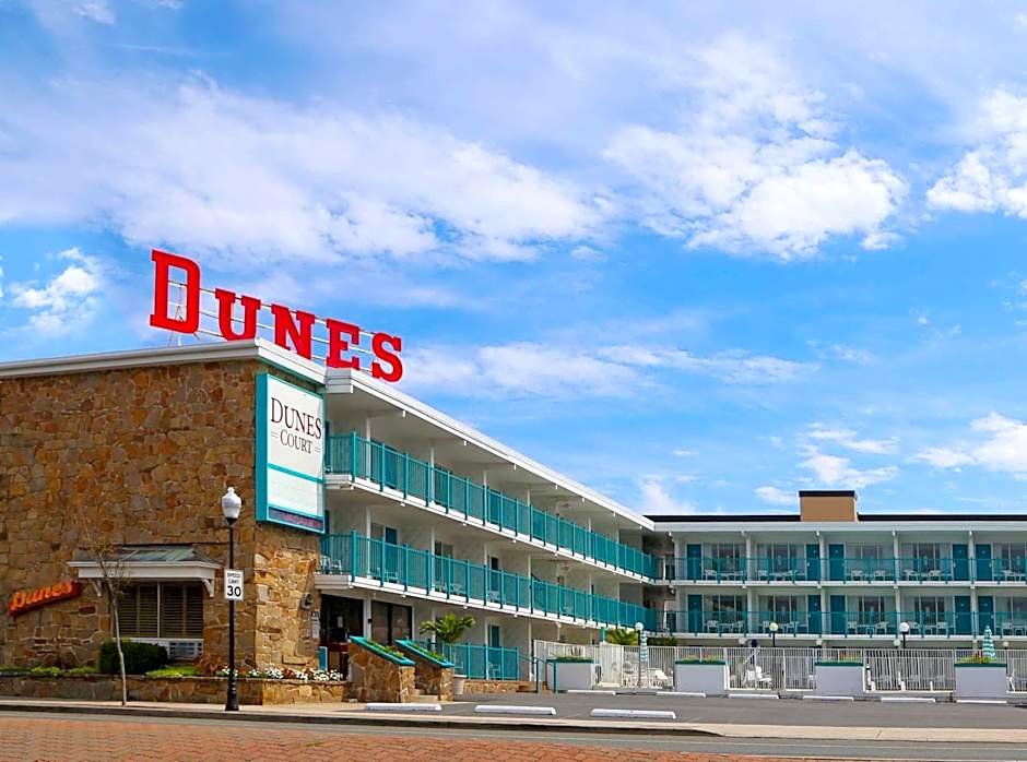 Dunes Court