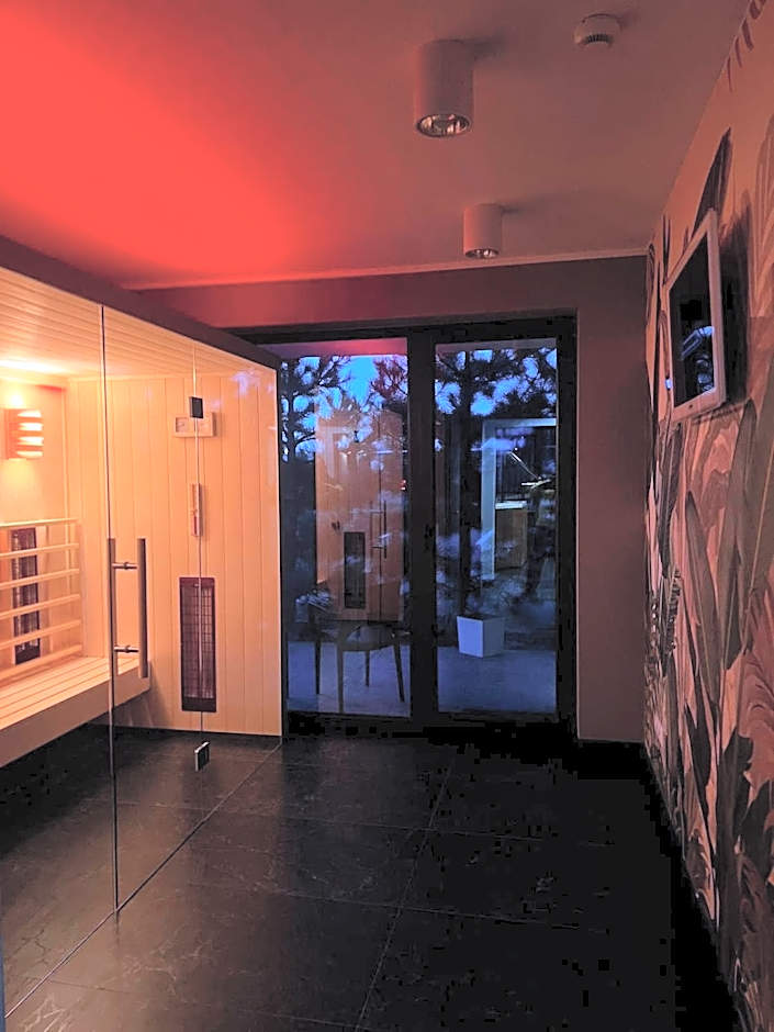 Axel Boutique Jacuzzi & Sauna