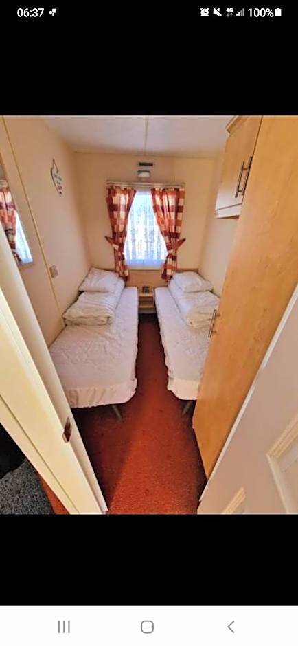 Kerrys Place, 75 Sealands Caravan Site, Ingoldmells 6 Berth