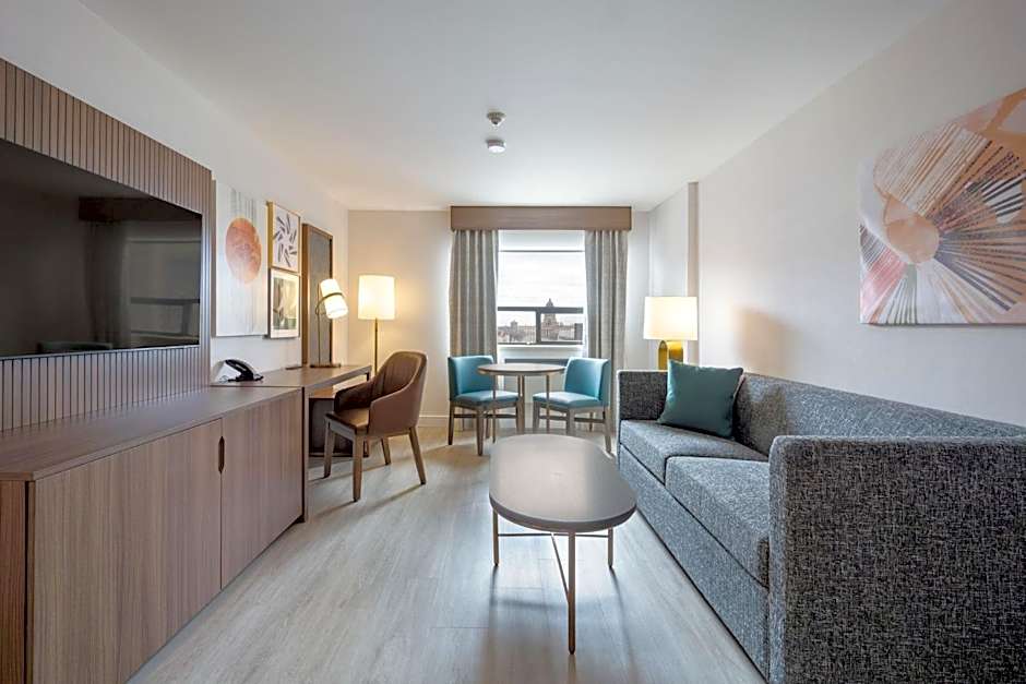 Holiday Inn & Suites Winnipeg Downtown By IHG