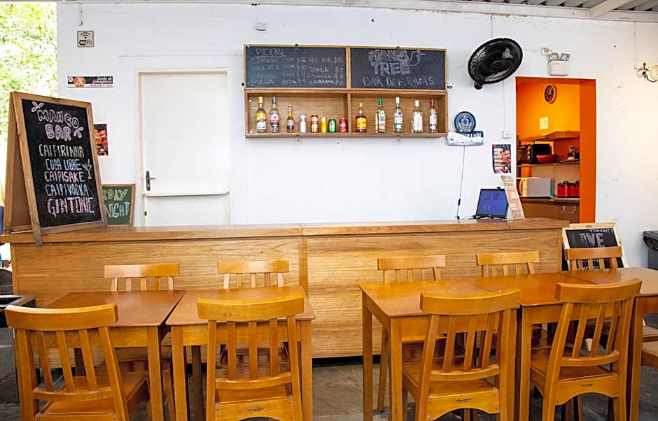 Mango Tree Ipanema Hostel