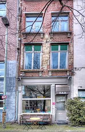 Hotel Urban Dreams