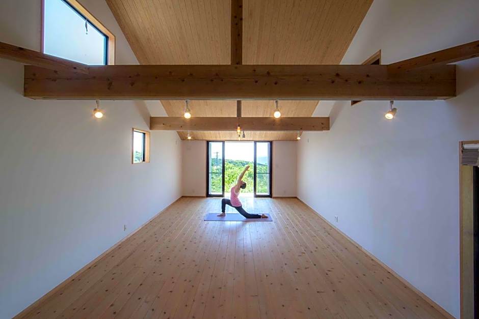 Ananda Chillage Yakushima