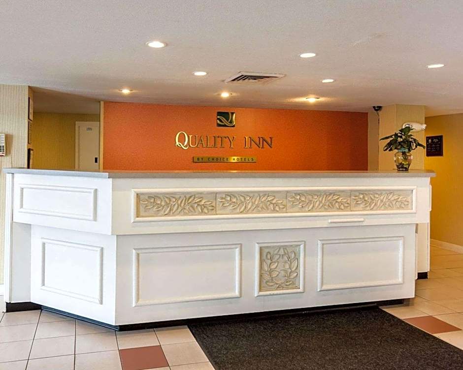 Rodeway Inn At Fort Lee