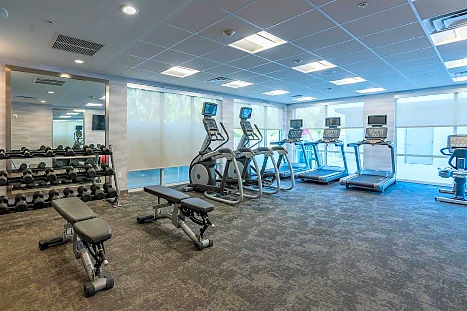 Fairfield Inn & Suites by Marriott Gainesville I-75