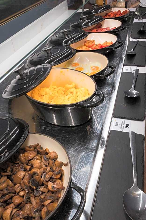 Sines Sea View Business & Leisure Hotel